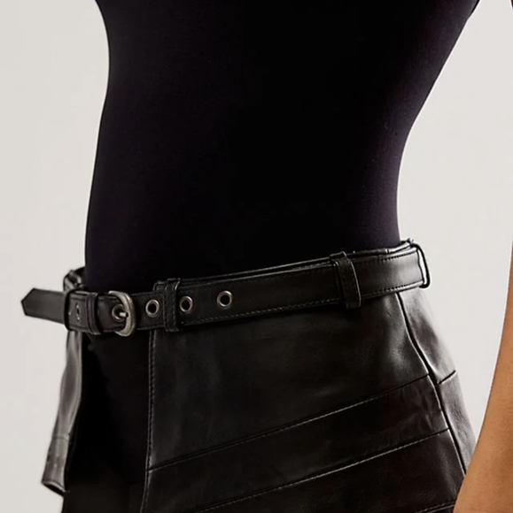 NWOT Free People Daytona Leather Belt, Medium - Picture 2 of 11